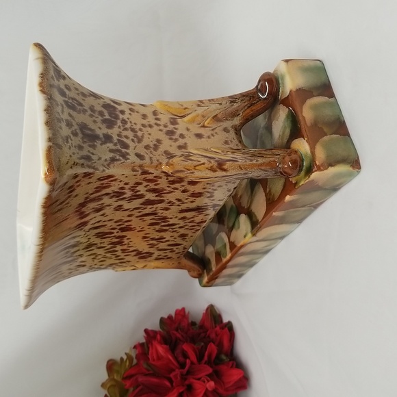 Royal Haeger Pottery Leopard 75th Anniversary Planter - Picture 9 of 15